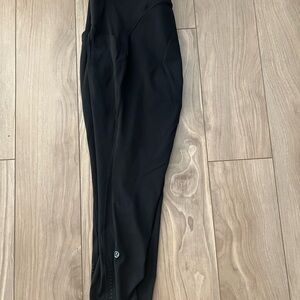 Lululemon Wunder Trainer with Pockets